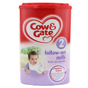 （包税）英国牛栏Cow&Gate婴儿配方奶粉2段900g(包装更换中，请以实物为准)