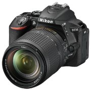 尼康（Nikon）D5500 黑色单反套机（AF-S DX 尼克尔 18-140mm f/3.5-5.6G ED VR）
