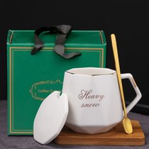 陶瓷水杯子创意个性家用刻字马克杯带盖勺咖啡杯北欧轻奢复古定制(白色亚光带盖勺+（礼盒+竹垫）)