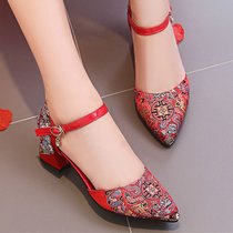 2017夏季新款婚鞋女新娘鞋粗跟高跟鞋中式尖头绣花秀禾鞋夏天凉鞋(37)(红色(5.5cm))