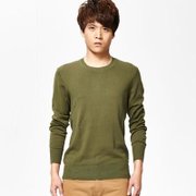 2013春装新款男纯色百搭薄款长袖针织衫(军绿色 XL)