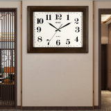 汉时（Hense)新中式万年历实木装饰挂钟客厅复古双屏幕静音石英时钟HW30(棕色24寸-常规版)