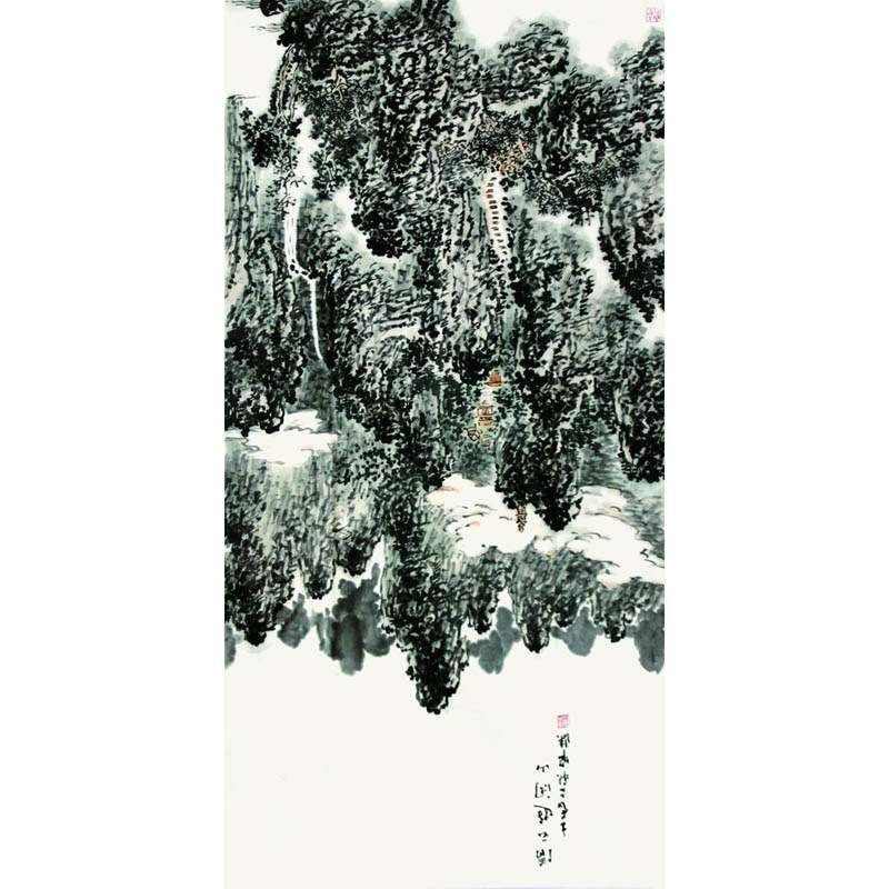 张宏侠 清云游闲山> 国画 山水画 水墨写意 竖幅立轴