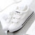 春季新款低帮魔术贴女鞋平底学生帆布鞋女士韩版懒人运动布鞋(白色 36)