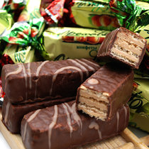 俄罗斯进口四颗榛子碎榛仁夹心巧克力威化糖果250g 批发零售