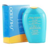 Shiseido 资生堂极致双效防晒乳SPF50
