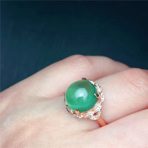 18k金葡萄石戒指 浓绿葡萄石  水润透亮 晶体好 造型精致颜色美总重:3.2g。裸石约:7ct 女款宝石戒指