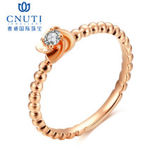CNUTI粤通国际珠宝18K金钻戒花朵简约钻石戒指女彩金戒指