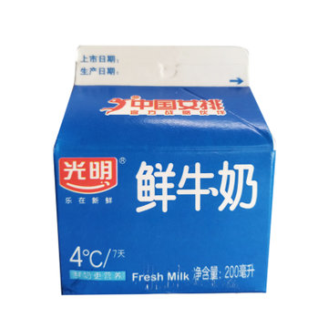 光明新鲜屋特品鲜牛奶(200ml*4)