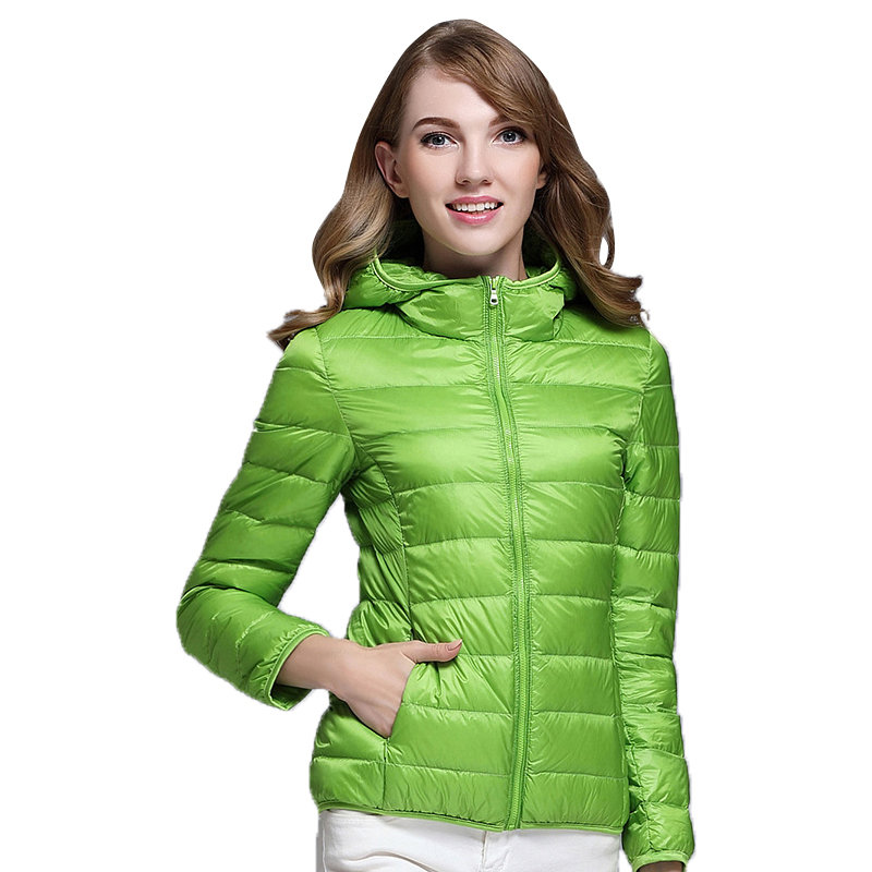 户外羽绒服羽绒服女士休闲轻薄短款连帽修身防寒加肥加大码羽绒服9061