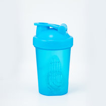 厂家直供蛋白粉摇摇杯400ml奶昔杯带刻度塑料杯手提健身运动水杯(蓝色 401-500ml)