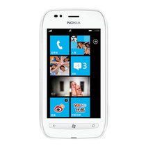 诺基亚（NOKIA）710 联通3G 单卡 3.7英寸屏 500W像素手机(白色)