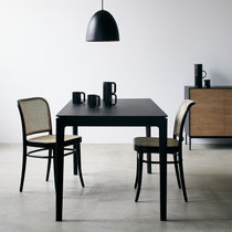 MOANRO北欧简约实木饭桌家用小户 型现代4人黑色ins网红餐桌椅组合(餐桌1.8m+餐椅x2)