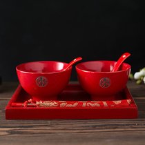 结婚碗筷套装陶瓷喜碗红碗结婚礼物送新人对碗婚庆用品回礼伴手礼(纯红喜字（2碗2筷2勺）+木盘 礼盒装)