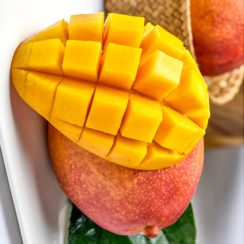 【海南贵妃芒】爆汁的甜蜜,皮薄肉厚核小,肉质细腻