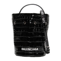 BALENCIAGA女士小牛皮水桶包 638342-1ROMN-1000 01黑色 时尚百搭