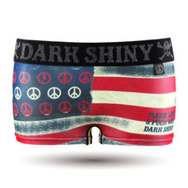 DarkShiny 婴儿肌肤触感 时尚徽章国旗 女式平角内裤「LBLK08」(花色 L)