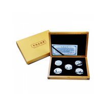 2009-2013年1盎司熊猫银币套装