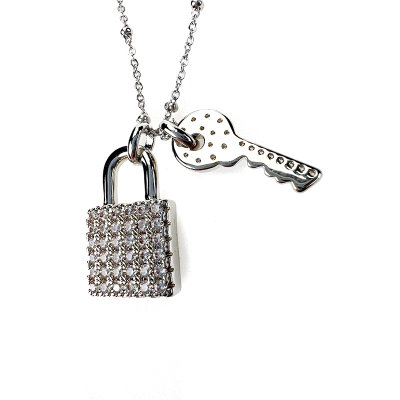 精致皓石项链钥匙和锁21319(白金色)