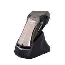 松下（Panasonic）电动剃须刀 ES-RC60-K（ 浮动二刀头，全身水洗，干湿两用，底座充电）