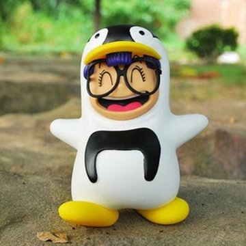 iq博士阿拉蕾企鹅装