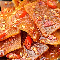 思乡山百叶片平江豆干年货零食香干湖南特产香辣豆皮辣条休闲小吃(【2大包】重辣味2包 共250g)