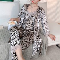 向大大XW9214秋冬新款金丝绒性感深V蕾丝豹纹居家三件套(白色)