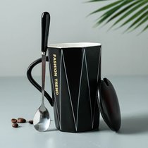 创意欧式简约大容量陶瓷马克杯带盖勺男女生办公家用喝水泡茶杯子(黑色【带盖+勺】)