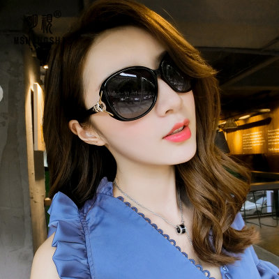 明视 太阳镜女款圆脸偏光镜防紫外线墨镜女士优雅时尚潮驾驶眼镜(黑色 均码) 明视 太阳镜女款圆脸偏光镜防紫外线墨镜女士优雅时尚潮驾驶眼镜(黑色 均码)